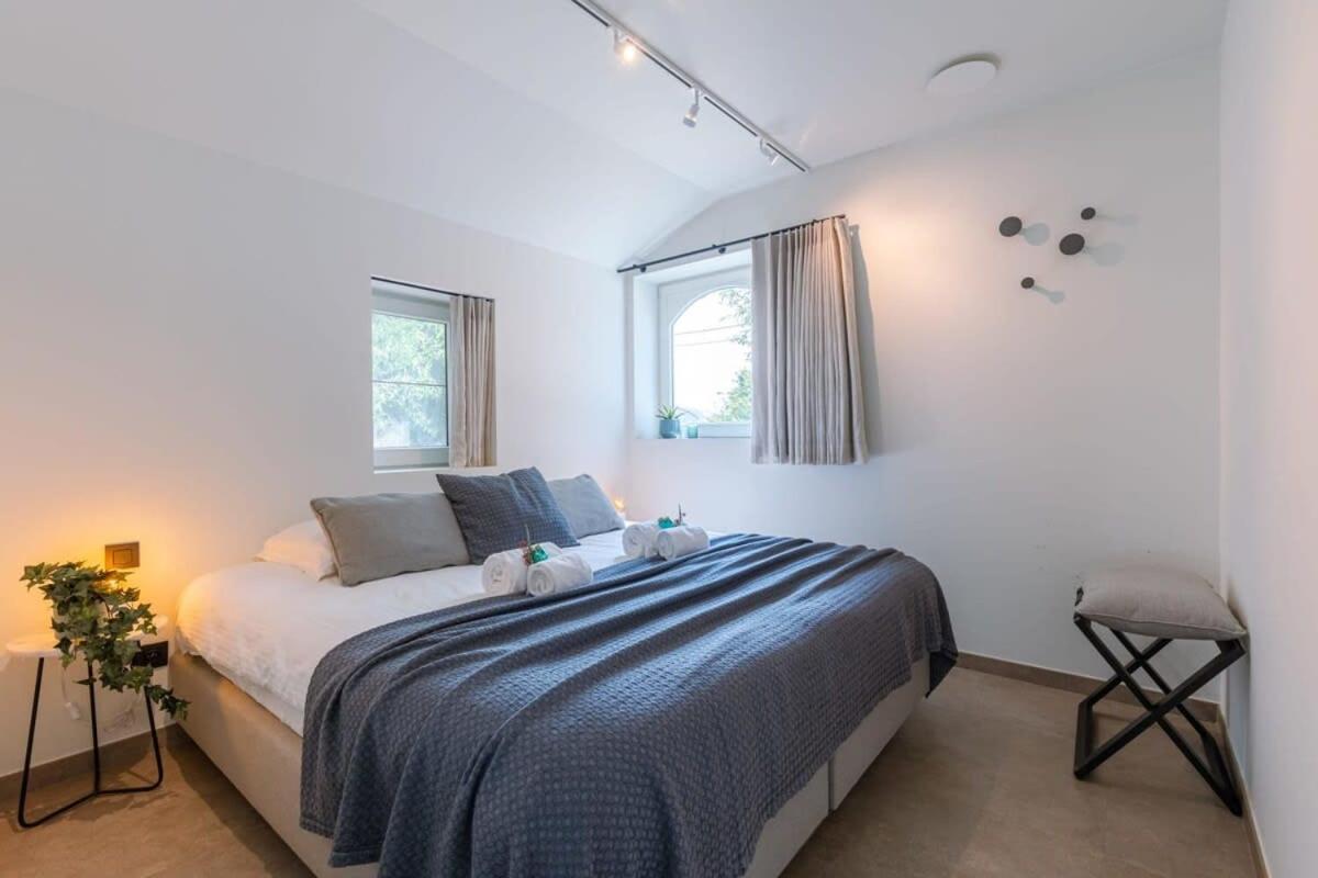 Huswell - Lady - Lovely Double Room At Ranch De Blauwe Zaal Bruges Exterior photo
